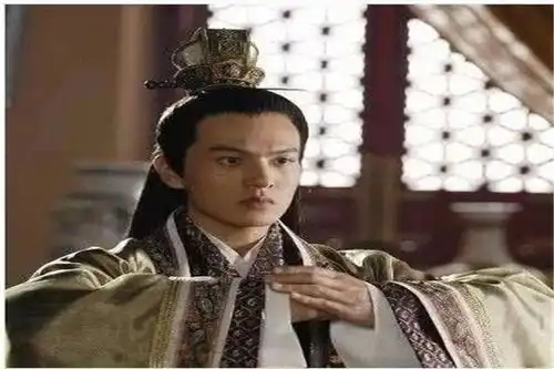 公子扶苏被秦始皇发配边疆,是因为太讨厌,还是另有玄机
