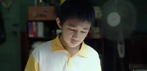 荣梓杉从隐秘的角落到雪中悍刀行,所演角色都缺乏父爱
