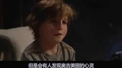 出生时面部丑陋,却靠自己活成了一个明星,他就是那个奇迹