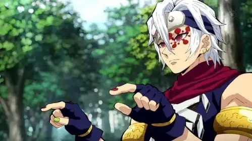 泰国小哥cos鬼灭之刃音柱,看着发福了不少,有点像加勒比海盗