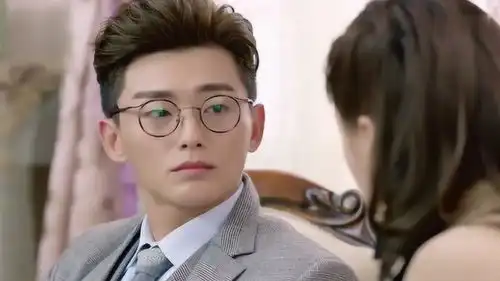 许你浮生若梦启凯安慰洪澜,林大少爷太会说话了
