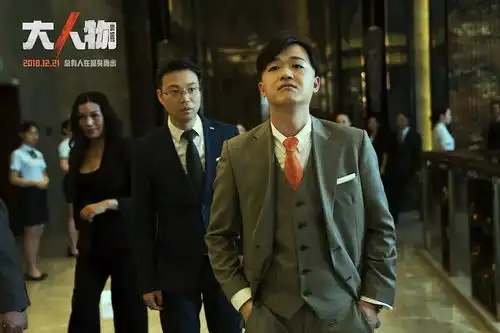 好片扎堆没有一个影迷的钱包,能活着离开12月