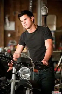 暮光之城3月食高清剧照曝光及剧情介绍4
