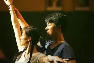 芳华操你妈的,你敢打残疾军人,战斗英雄没有被善待的人,最容易识别善良军事频道
