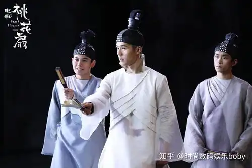 最强男友风王俊凯刘昊然胡先煦同游迪士尼,边舔屏边羡慕