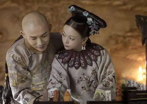 身为帝王却强占大臣之妻,气死贤惠皇后,却生下个家喻户晓的儿子
