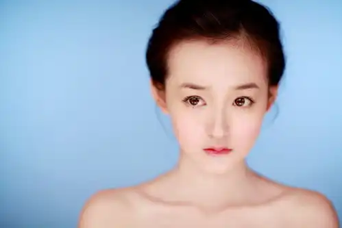 她被男神微博置顶4年,却一直不温不火,却在如懿传中演配角走红
