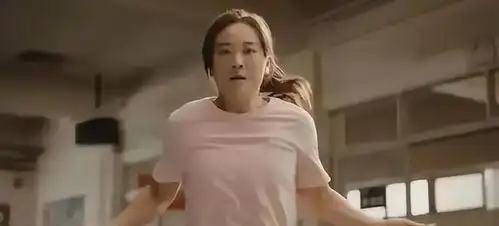 42岁贾玲疑似复胖,胳膊变粗皱纹多,好身材只是昙花一现