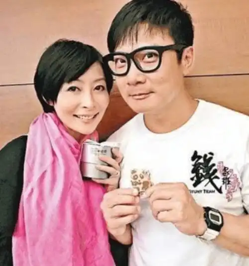 古惑仔5兄弟的老婆最漂亮的不是应采儿,网友表示第一当之无愧