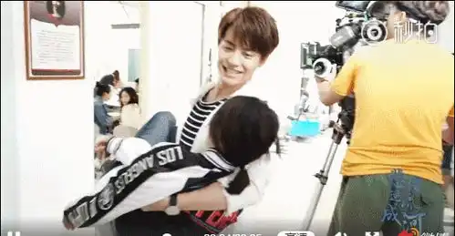 2018,郑爽和赵丽颖的新剧教你如何谈恋爱
