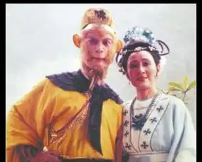 老演员李恩琪在东进序曲中扮演的九姨太,令人拍案称绝