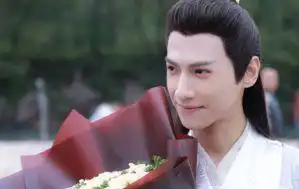 香蜜杀青照,润玉笑容温暖,鎏英变小可爱,锦觅差距有点大旭凤
