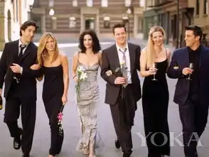 不做女汉子吊带裙让你秒变性感尤物