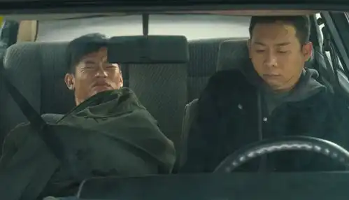 狂飙再惹争议,除涉嫌抄袭外,剧中竟启用吸毒艺人本色出演