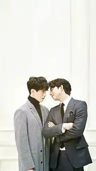 鬼怪孔侑李栋旭互怼日常太燃了,默默的想站这对为cp