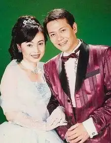 一个80后很熟悉的男星,玩弄邓萃雯感情毁了事业,56岁变这样