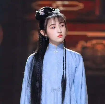 看了杨紫佟丽娅的神仙造型,我才明白古装美不止千篇一律
