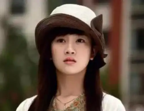 夏家三千金八年后演员发展现状,2位女主大红大紫,大女儿却不温不火