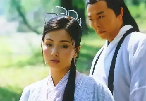 倚天屠龙记女星今昔,贾静雯二婚幸福,灭绝师太越老越面善
