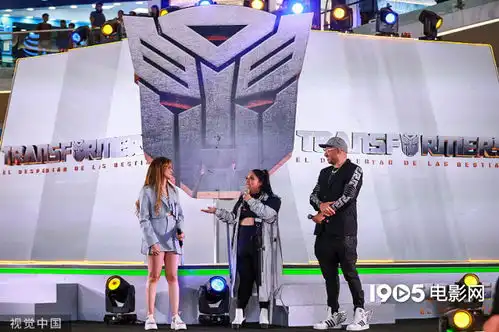 变形金刚7墨西哥举行首映安东尼拉莫斯出场