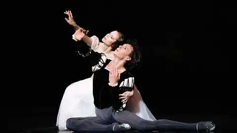 巴黎歌剧院芭蕾舞团天鹅湖全剧sylvieguillem和nicolasleriche
