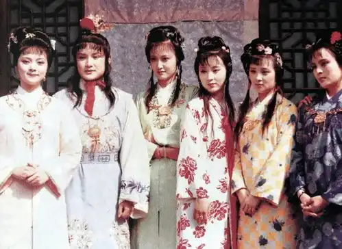 1987年陈晓旭欧阳奋强主演央视版电视剧红楼梦剧照欣赏
