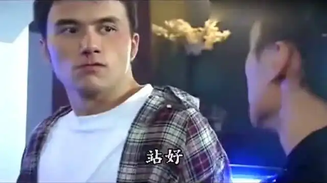 天若有情看到展颜担心受伤的方以安,季冬阳的眼神暴露了内心
