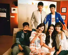 组图爱情公寓5曝路透照美嘉子乔办婚礼正装出席甜蜜挽手
