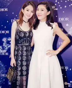 baby瘦出了排骨胸同样是产后复出,她的状态咋还不如41岁的林心如
