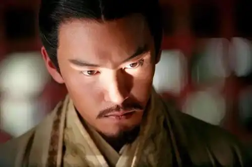 东吴二宫之争始末不只是兄弟相残,更是孙权一生最大的错误
