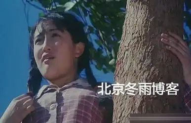 谢娜大学电影剧照曝光麻花辫婴儿肥显青涩