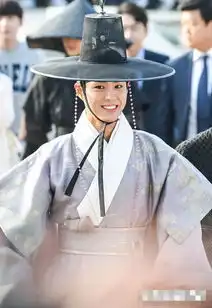 云画的月光签名会朴宝剑金裕贞穿韩服现身引围观
