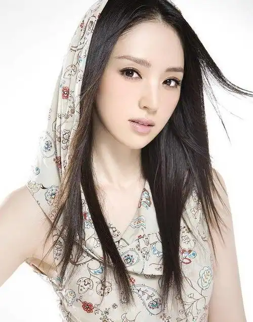 10位天蝎座女星,杨紫柳岩张天爱,记忆最深的天蝎女是她