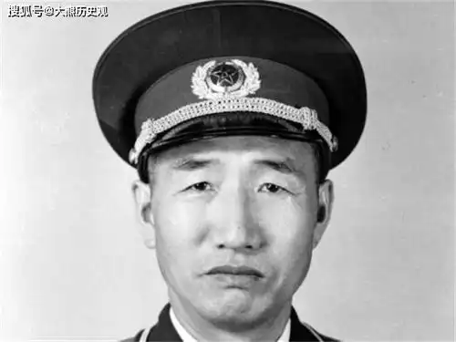 在我军三个不同的时期,赢得战神称号的将领,都有谁
