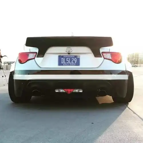 年少时中了头文字d的毒,长大后爆改丰田86,现在全家都怀疑他吸毒