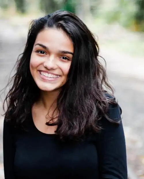 神奇女侠盖尔加朵演白雪公主真人版,网友最美是皇后