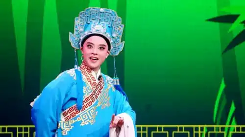 出身戏曲之家的郭茜云,从小梅花到专业越剧演员