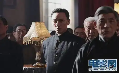 去银行取钱,要的是银行卡,而不是身份证
