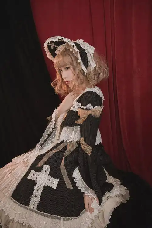 lolita啊啊啊啊好阔爱
