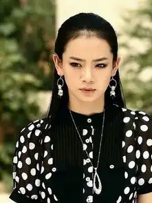 夏家三千金演员表
