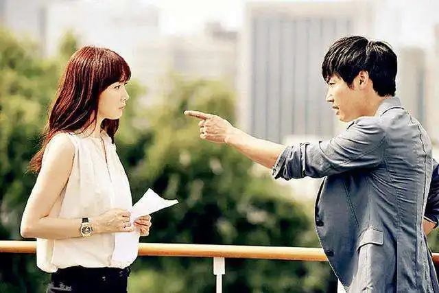 历经3次婚姻,如今过成这样44岁女子含泪讲述,让人警醒