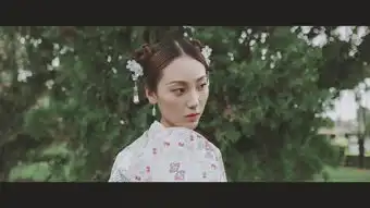 女摄影师靠美图t9手机就拍出了延禧攻略同款唯美宫廷大片
