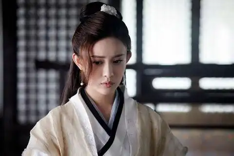 83版射雕英雄传中穆念慈和杨康的感情戏都在第几集
