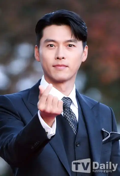 爱的迫降炫彬夫妻的世界金喜爱姜镐童获大众文化艺术奖总统表彰奖
