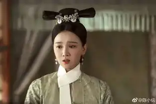 顶着大妈泡面头依然美得像少女上节目靠素颜圈了大波粉丝的她打针打到脸僵了
