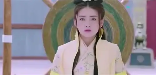 双世宠妃靶场这么多人在场,王爷这样对小檀,一是爱,二是为了震慑他人