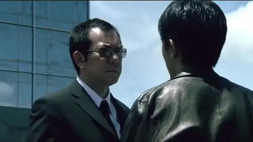 无间道梁朝伟向黄秋生泄露消息
