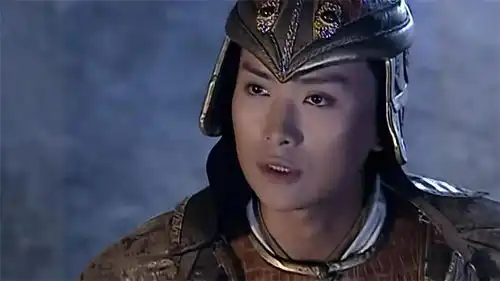 隋唐演义中,秦琼和和尉迟恭200回合战成平手其实两人胜负已分