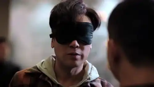 猎毒人吕云鹏说男子像二哈,结果被揍了一顿