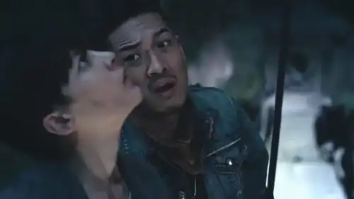 张起灵飞檐走壁太炫酷,看的吴邪和胖子目瞪口呆